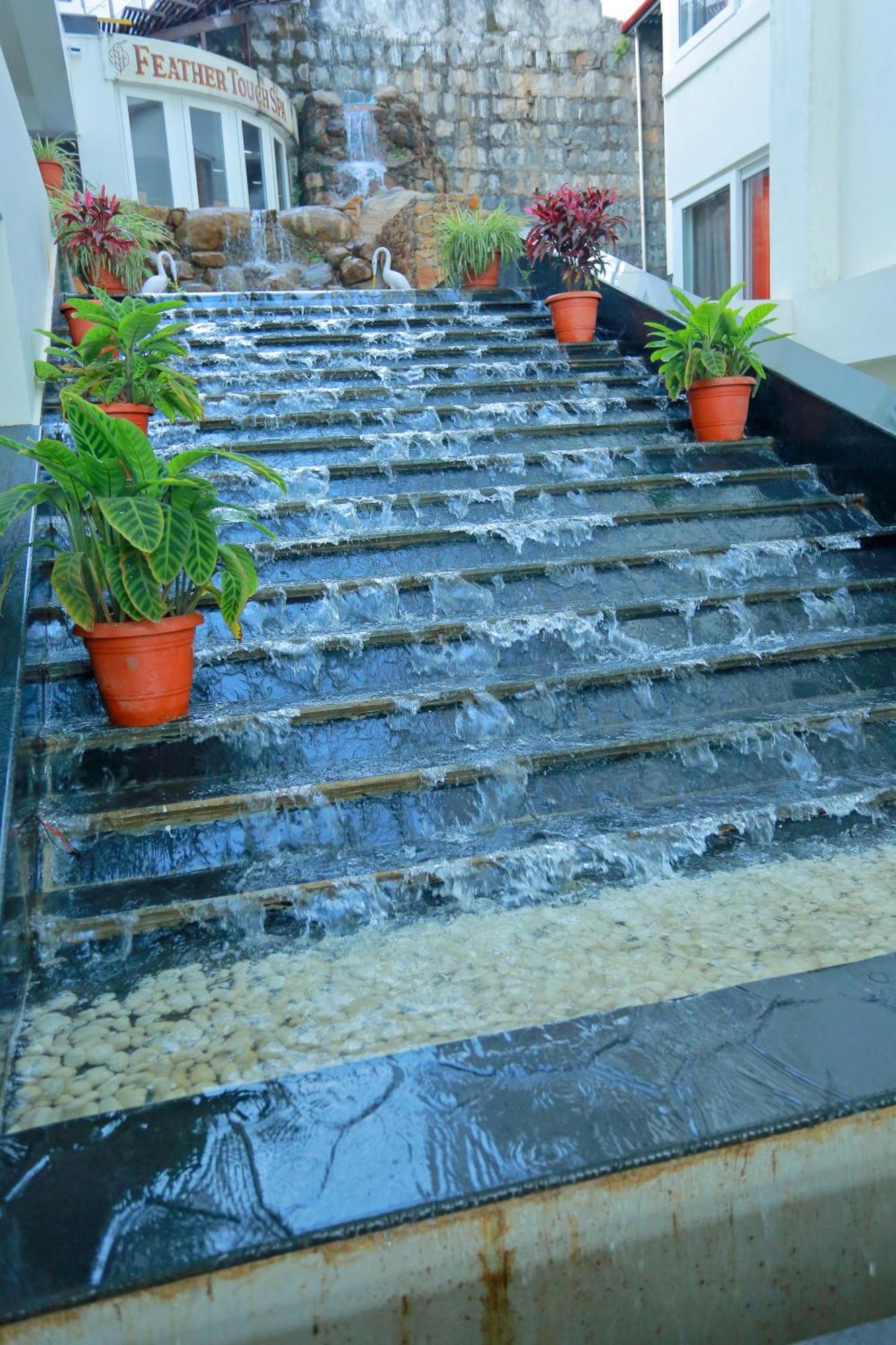 Grand Signature Hotel & Spa Yercaud Eksteriør bilde